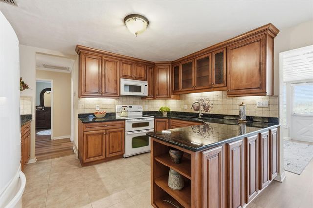 700 SPENCER AVENUE, Clearwater, FL 33756