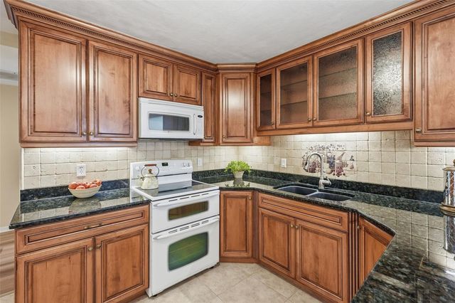 700 SPENCER AVENUE, Clearwater, FL 33756