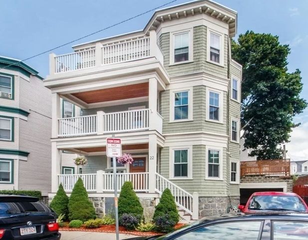 22 Santuit St B, Boston, MA 02124