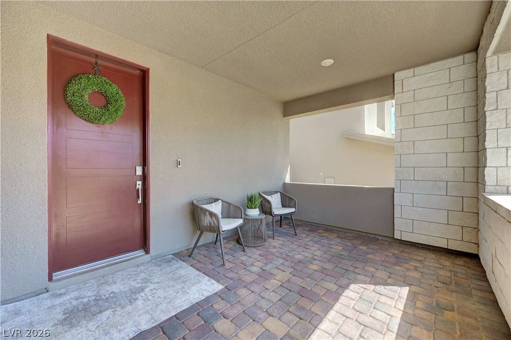 766 Spirit Lake Street, Las Vegas, NV 89138 — photo 4