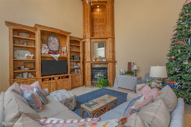 12 Chez Moi Drive, Bossier City, LA 71111