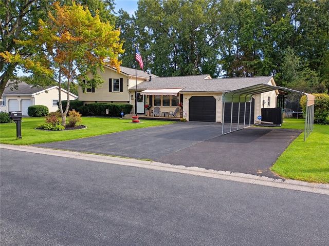 947 Copperkettle Road, Webster, NY 14580