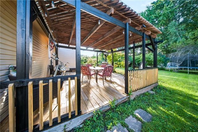 947 Copperkettle Road, Webster, NY 14580