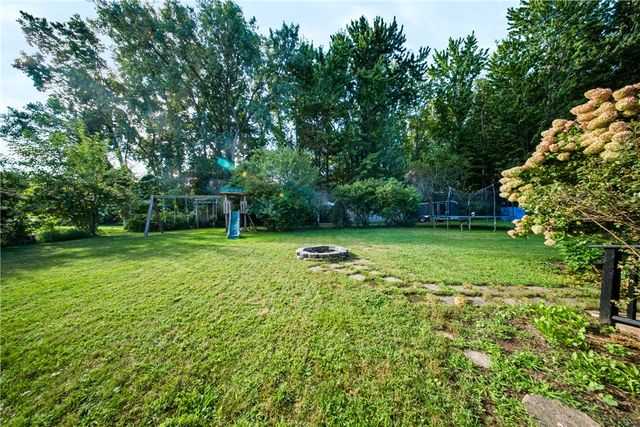 947 Copperkettle Road, Webster, NY 14580