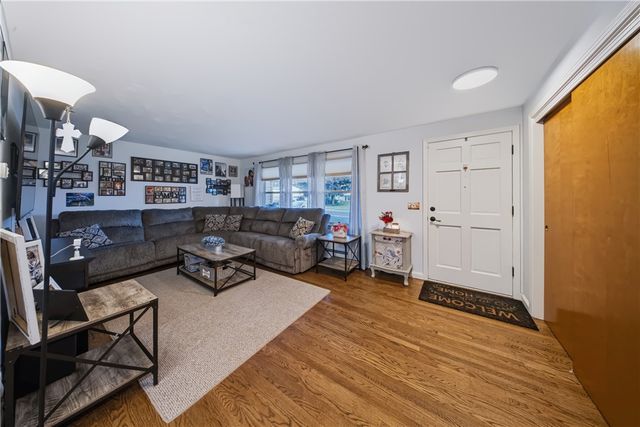 947 Copperkettle Road, Webster, NY 14580