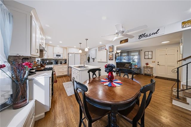 947 Copperkettle Road, Webster, NY 14580