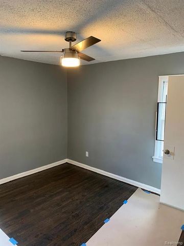 20244 Oakfield Street, Detroit, MI 48235