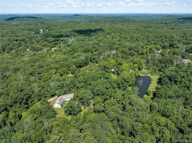 64 Pound Ridge Road, Pound Ridge, NY 10576