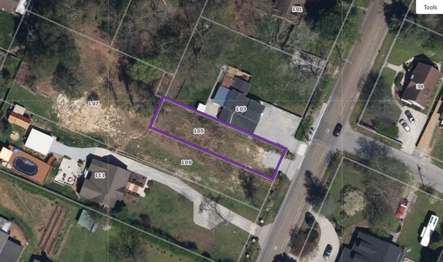 105 S Germantown Road, Chattanooga, TN 37411