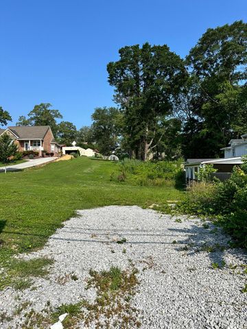 105 S Germantown Road, Chattanooga, TN 37411