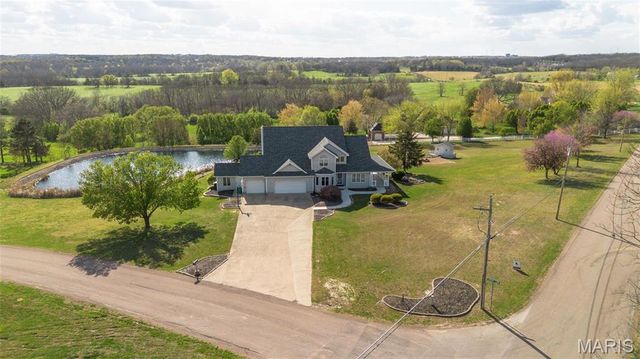 10605 Larson Lane, Rolla, MO 65401