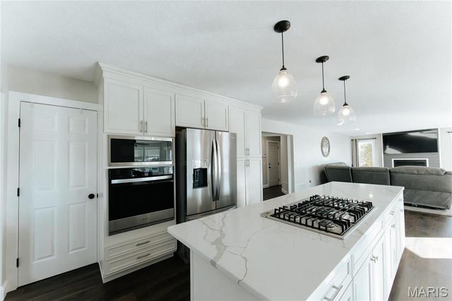 10605 Larson Lane, Rolla, MO 65401