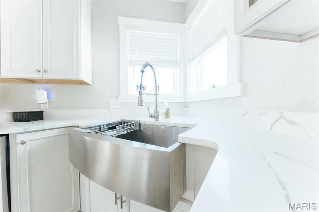 10605 Larson Lane, Rolla, MO 65401