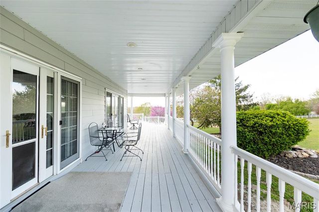 10605 Larson Lane, Rolla, MO 65401