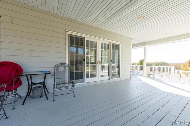 10605 Larson Lane, Rolla, MO 65401