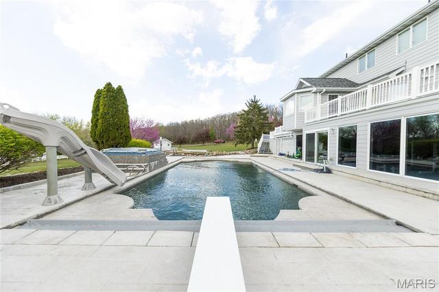 10605 Larson Lane, Rolla, MO 65401