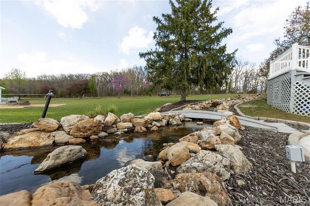 10605 Larson Lane, Rolla, MO 65401