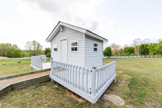 10605 Larson Lane, Rolla, MO 65401