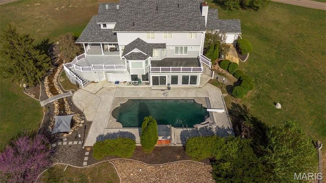 10605 Larson Lane, Rolla, MO 65401