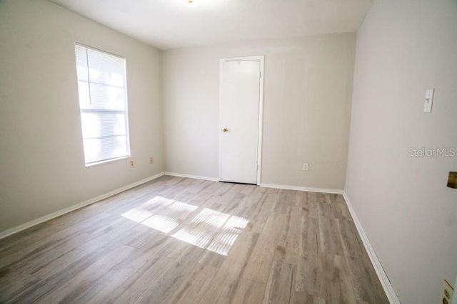 1424 NE 1ST AVENUE, Gainesville, FL 32641