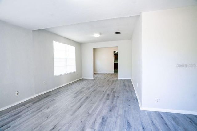 1424 NE 1ST AVENUE, Gainesville, FL 32641