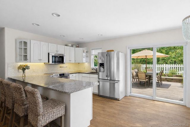 11 Valley Street, East Hampton, NY 11937