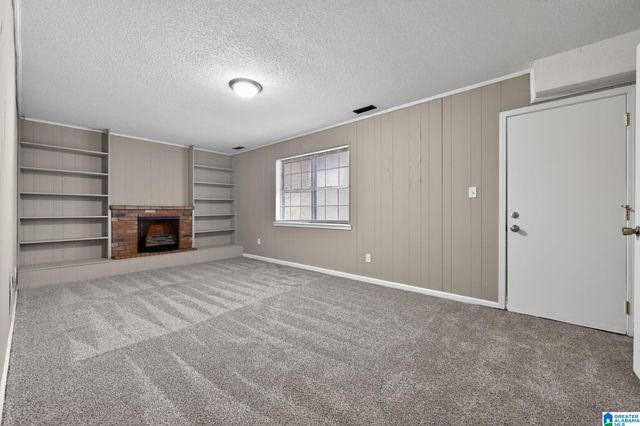 8300 12TH AVENUE S, Birmingham, AL 35206