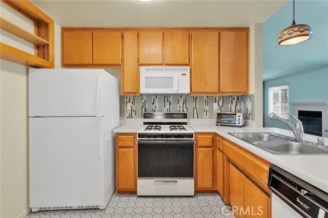 14870 Clubhouse D, Helendale, CA 92342