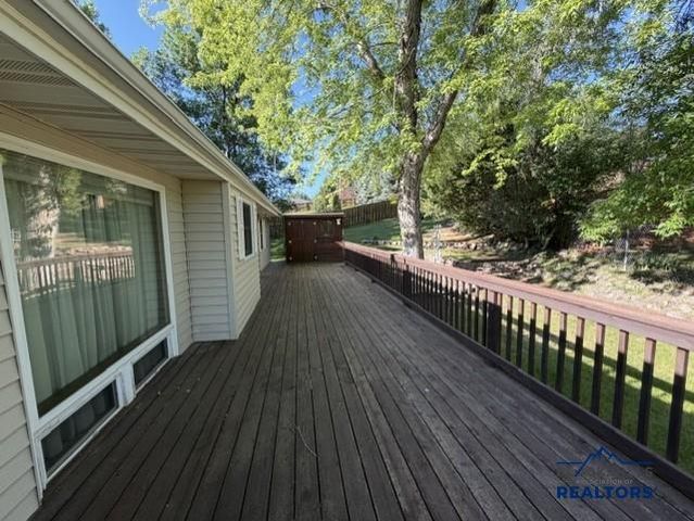 2915 FALLS DR, Rapid City, SD 57702