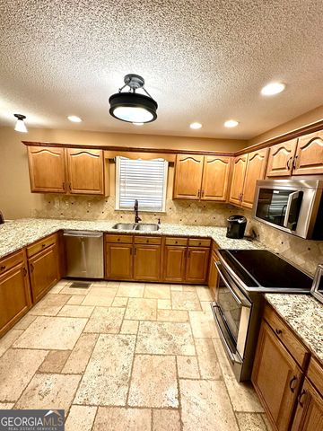 439 Abbington Lane, Douglasville, GA 30134