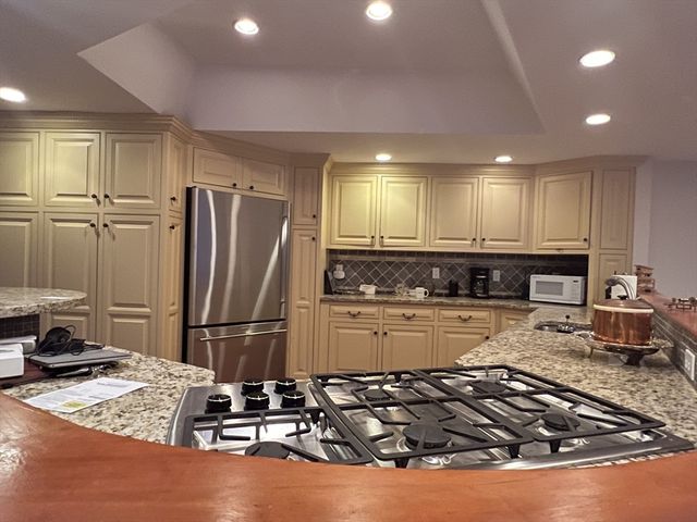 63 Oceanside Drive 63, Hull, MA 02045