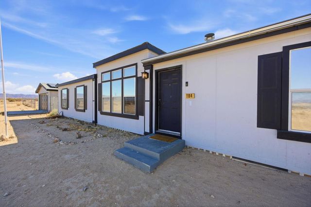 1184 Lear Avenue, 29 Palms, CA 92277