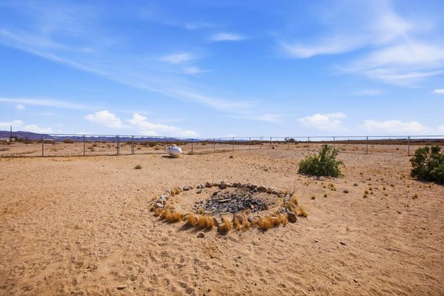 1184 Lear Avenue, 29 Palms, CA 92277