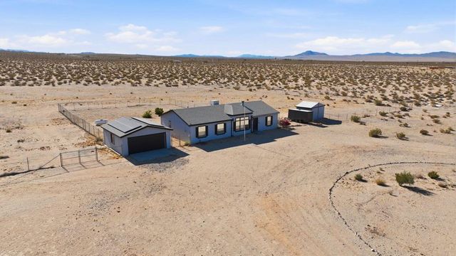 1184 Lear Avenue, 29 Palms, CA 92277
