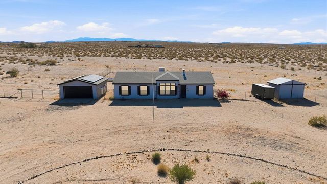 1184 Lear Avenue, 29 Palms, CA 92277