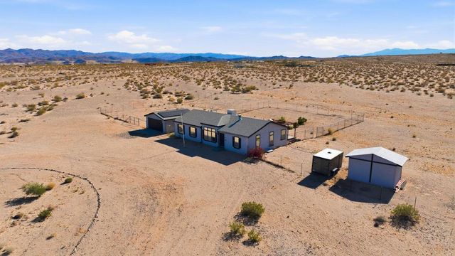 1184 Lear Avenue, 29 Palms, CA 92277