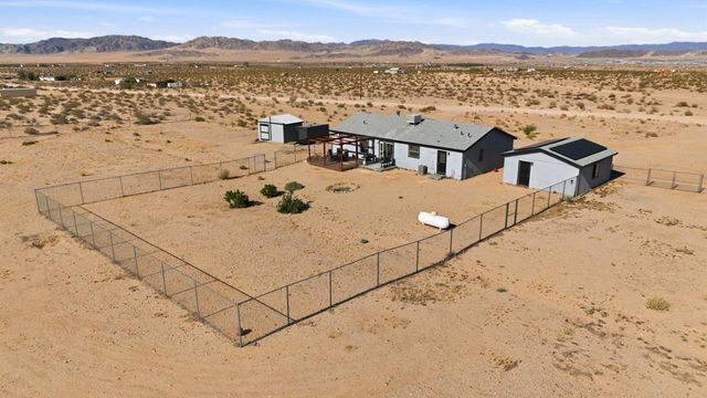 1184 Lear Avenue, 29 Palms, CA 92277