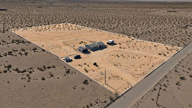 1184 Lear Avenue, 29 Palms, CA 92277