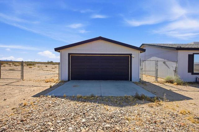 1184 Lear Avenue, 29 Palms, CA 92277