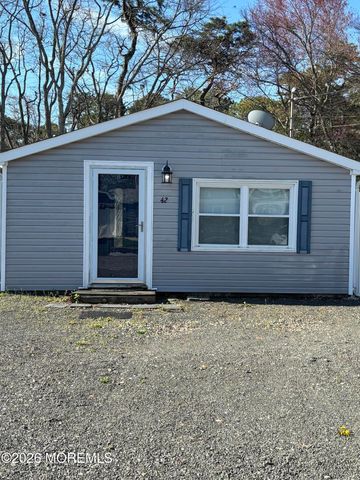 42 Central Avenue Avenue, Waretown, NJ 08758