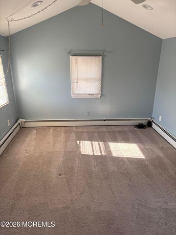 42 Central Avenue Avenue, Waretown, NJ 08758