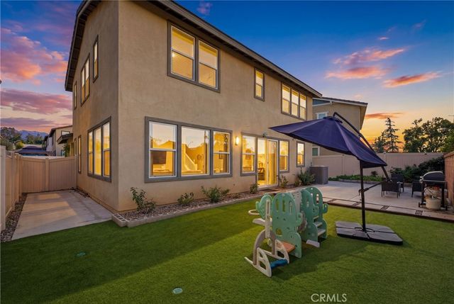 1176 Woodbury, Mentone, CA 92359