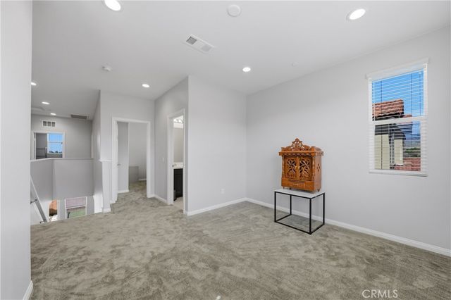 1176 Woodbury, Mentone, CA 92359