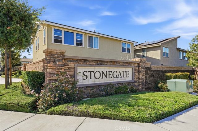 1176 Woodbury, Mentone, CA 92359