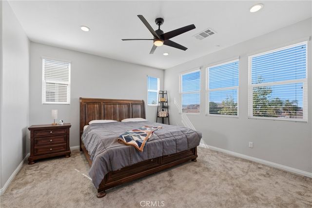 1176 Woodbury, Mentone, CA 92359