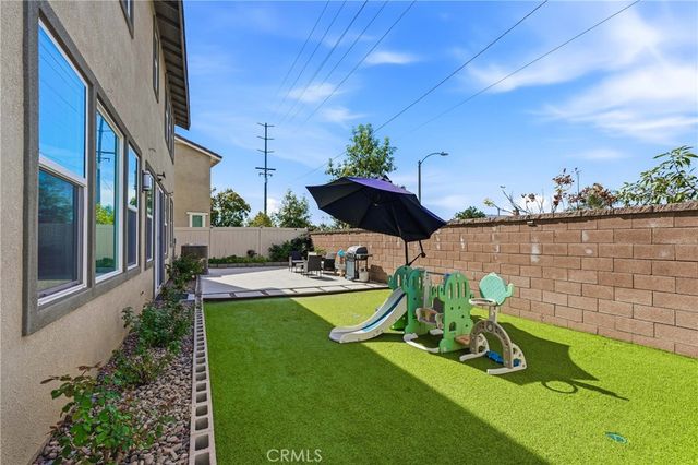 1176 Woodbury, Mentone, CA 92359