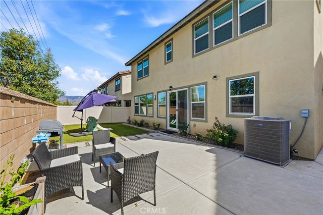 1176 Woodbury, Mentone, CA 92359