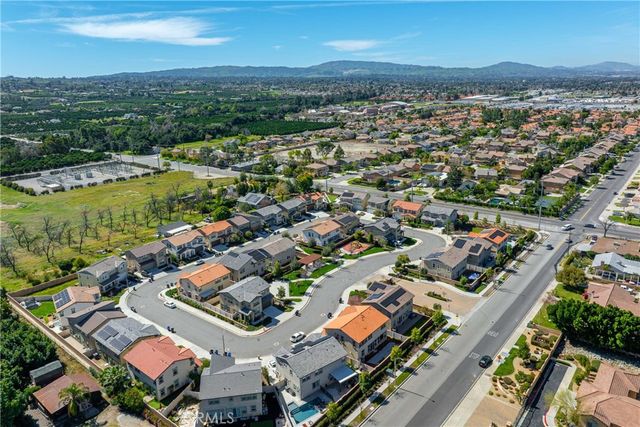 1176 Woodbury, Mentone, CA 92359