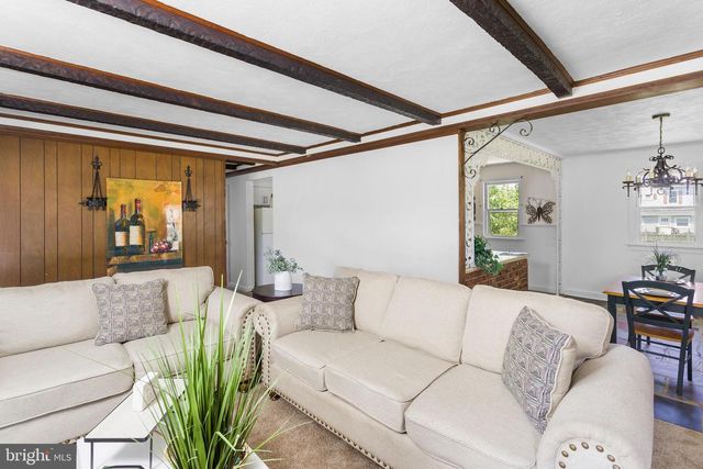319 W MONROE AVE, Magnolia, NJ 08049