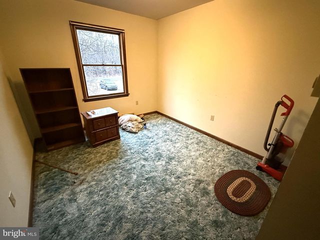 29 BRANDY RUN RD, Newville, PA 17241